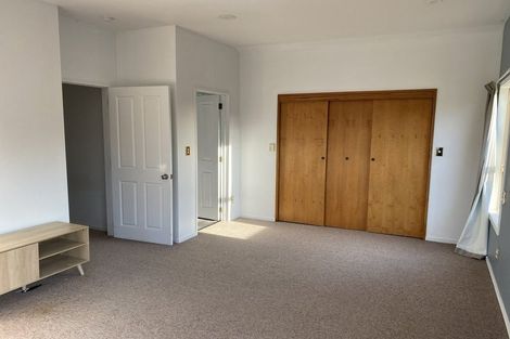 Photo of property in 55 Memorial Avenue, Ilam, Christchurch, 8053