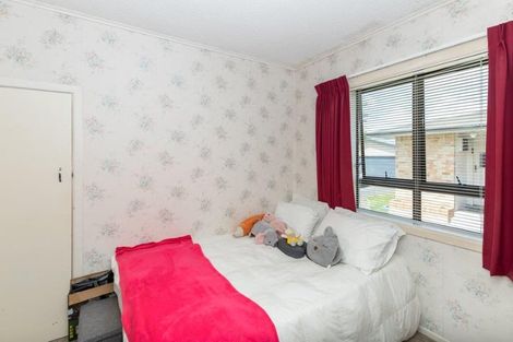 Photo of property in 64 Pine Avenue, Melville, Hamilton, 3206