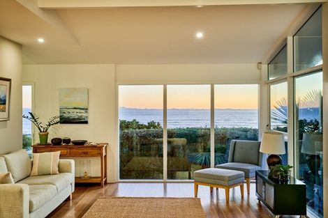 Photo of property in 18 Arawa Street, Raumati Beach, Paraparaumu, 5032