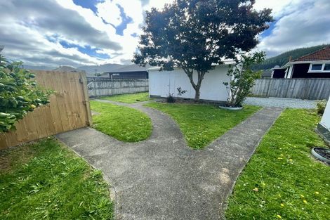 Photo of property in 12 Mccurdy Street, Elderslea, Upper Hutt, 5018