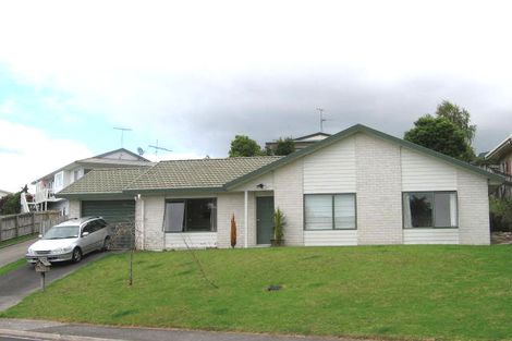 Photo of property in 43 Patts Avenue, Glendene, Auckland, 0602