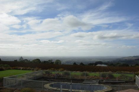 Photo of property in 91 Paparata Road, Bombay, 2675