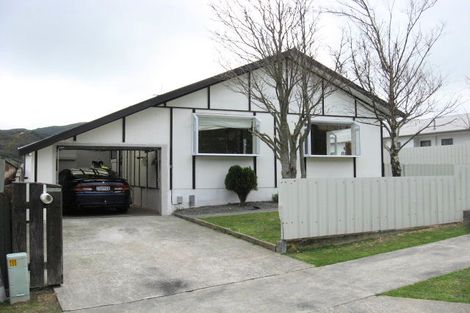 Photo of property in 39 Trelawney Road, Wainuiomata, Lower Hutt, 5014
