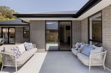 Photo of property in 35 Pakanga Grove, Pyes Pa, Tauranga, 3112