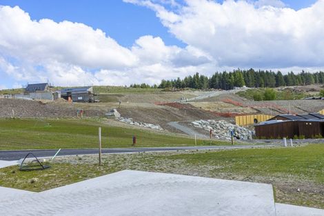 Photo of property in 5 Petes Place, Lake Tekapo, 7999