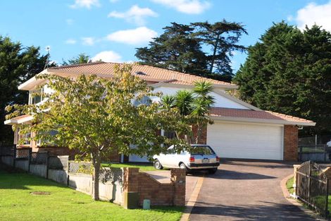 Photo of property in 18 Putter Place, Golflands, Auckland, 2013