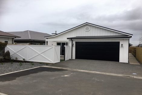 Photo of property in 8 Ascarina Way, Papamoa Beach, Papamoa, 3118