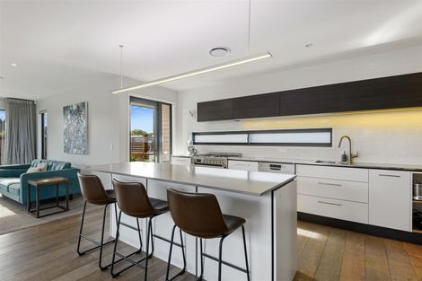 Photo of property in 98 Broadhaven Avenue, Parklands, Christchurch, 8083