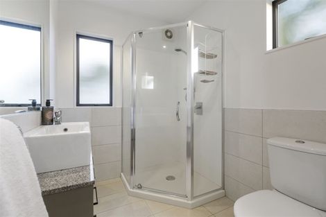 Photo of property in 896b Mount Eden Road, Three Kings, Auckland, 1024