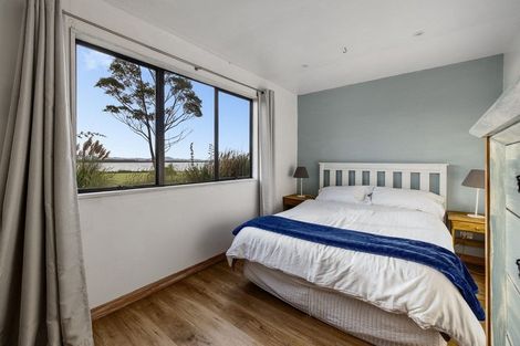 Photo of property in 37 Pahoia Beach Road, Whakamarama, Tauranga, 3172