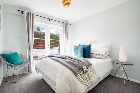 Photo of property in 3/5 Gordon Avenue, Forrest Hill, Auckland, 0620