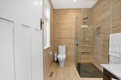 Photo of property in 5 Torridon Road, Miramar, Wellington, 6022