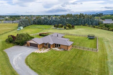 Photo of property in 75 Andersons Line, Clareville, Carterton, 5713