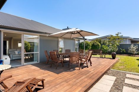 Photo of property in 34 Awatira Drive, Papamoa Beach, Papamoa, 3118
