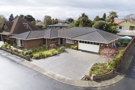 Photo of property in 4 Jensen Court, Hokowhitu, Palmerston North, 4410