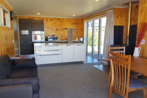 Photo of property in 5 Rankin Rise, Lake Tekapo, 7999