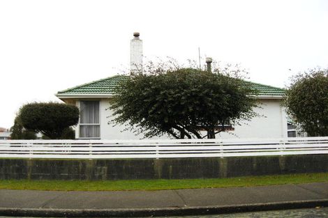 Photo of property in 11 Pine Crescent, Hargest, Invercargill, 9810