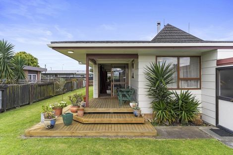 Photo of property in 7 Tudor Place, Mount Maunganui, 3116