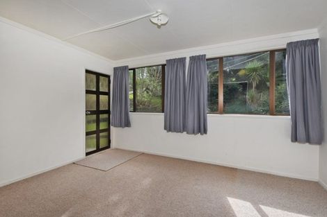 Photo of property in 15 Sherwood Road, Onerahi, Whangarei, 0110