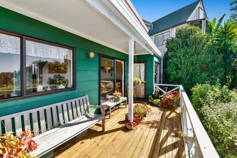 Photo of property in 12b Polkinghorne Drive, Manly, Whangaparaoa, 0930