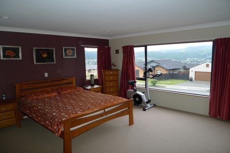 Photo of property in 155 Woodman Drive, Tawa, Wellington, 5028