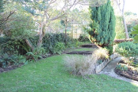 Photo of property in 5 Marett Street, Macandrew Bay, Dunedin, 9014