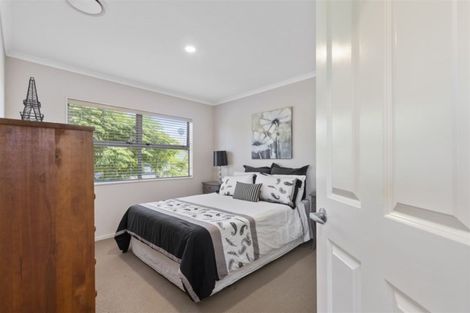 Photo of property in 25 Pine Harbour Parade, Beachlands, Auckland, 2018