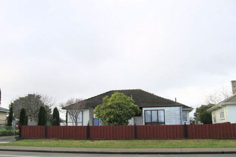 Photo of property in 614 Grove Road, Mayfair, Hastings, 4122