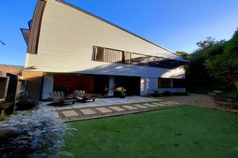 Photo of property in 15/8 Thatcher Crescent, Crofton Downs, Wellington, 6035