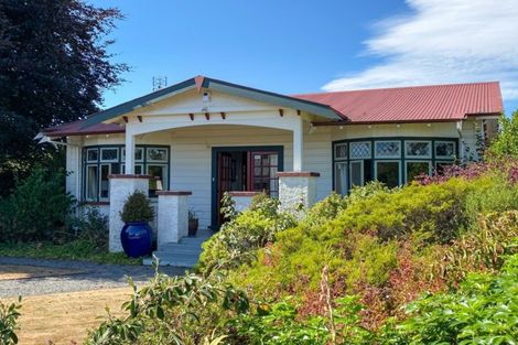 Photo of property in 17 Moreton Road, Carterton, 5713