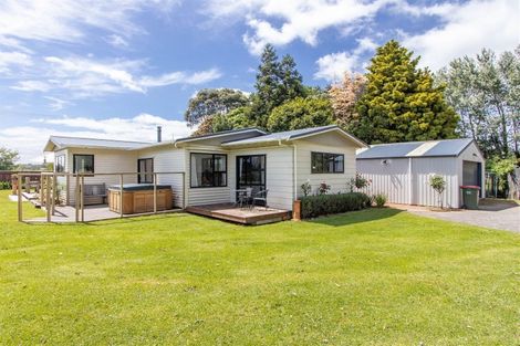 Photo of property in 622 Mountain Road, Lepperton, New Plymouth, 4373
