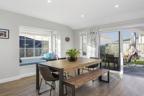 Photo of property in 24 Mervyn Place, Ohauiti, Tauranga, 3112