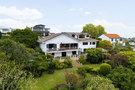 Photo of property in 150 Lake Crescent, Hamilton Lake, Hamilton, 3204