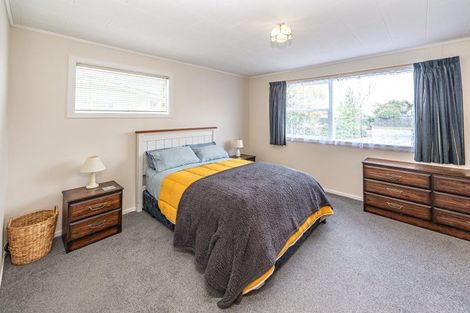 Photo of property in 6 Patete Place, Tawhero, Whanganui, 4501