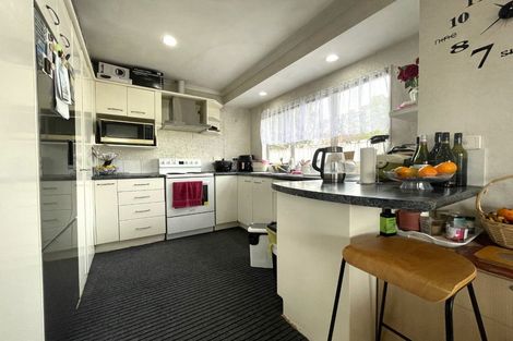 Photo of property in 110 Bob Charles Drive, Golflands, Auckland, 2013