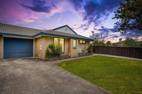 Photo of property in 8 Clover Drive, Henderson, Auckland, 0610