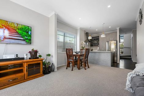 Photo of property in 10/13 Beale Street, Hamilton East, Hamilton, 3216