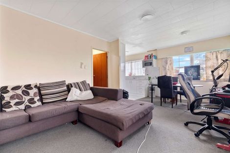 Photo of property in 1/28 Alfriston Road, Manurewa East, Auckland, 2102