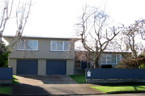 Photo of property in 15 Belgrave Place, Awapuni, Palmerston North, 4412