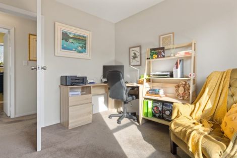 Photo of property in 24 Jenkins Avenue, Redwood, Christchurch, 8051