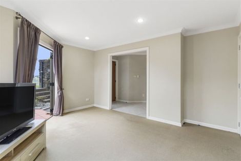 Photo of property in 1 Macleans Road, Bucklands Beach, Auckland, 2014