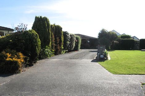 Photo of property in 6 Warwick Place, Springvale, Whanganui, 4501