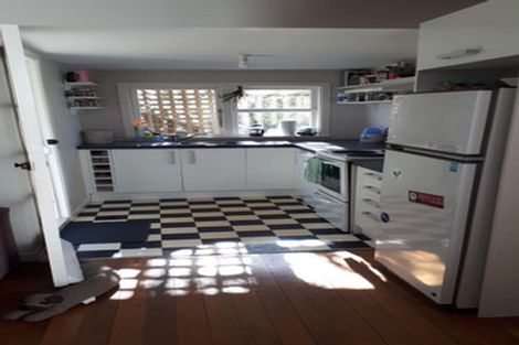 Photo of property in 48 Mckinley Crescent, Brooklyn, Wellington, 6021