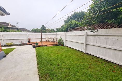 Photo of property in 1/82 Quinns Road, Shirley, Christchurch, 8013