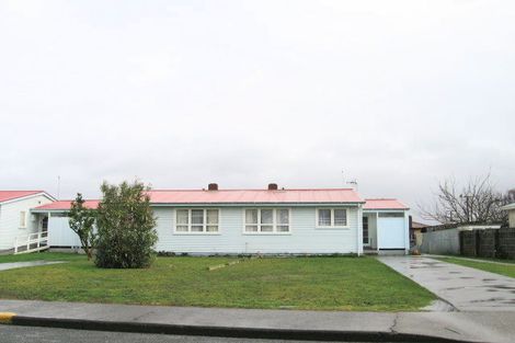 Photo of property in 7/401 Lowe Street, Camberley, Hastings, 4120