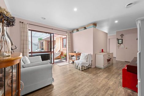 Photo of property in 50 Tuirangi Street, Flagstaff, Hamilton, 3210