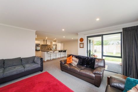 Photo of property in 25 Monarch Drive, Ashhurst, 4810