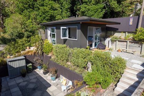 Photo of property in 13a Townsend Road, Miramar, Wellington, 6022