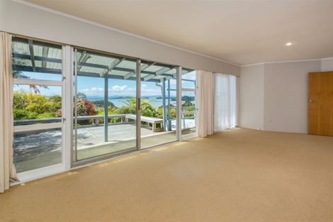 Photo of property in 57 Doves Bay Road, Kerikeri, 0294