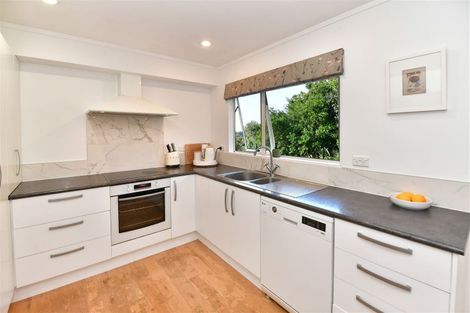 Photo of property in 1/28 Kestrel Heights, Arkles Bay, Whangaparaoa, 0932